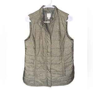 J. Jill women’s olive green light quilted puffer vest. With pockets size small